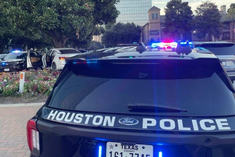 West Houston Man Feeding Homeless Shot Dead in Attempted Carjacking