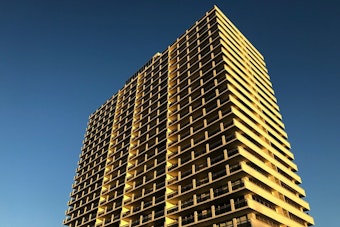West Oakland Affordable Housing Tower Rises Past Third Floor on San Pablo Ave