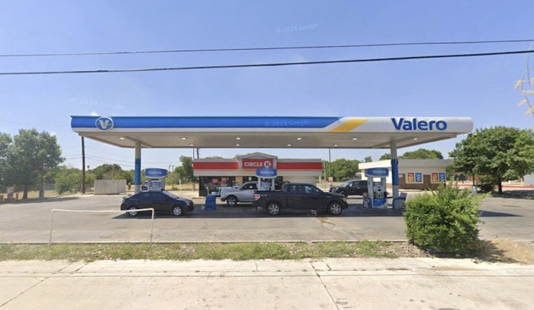West Side Stabbing Sends Man to Hospital, SAPD Hunts Elmendorf Lake Suspects