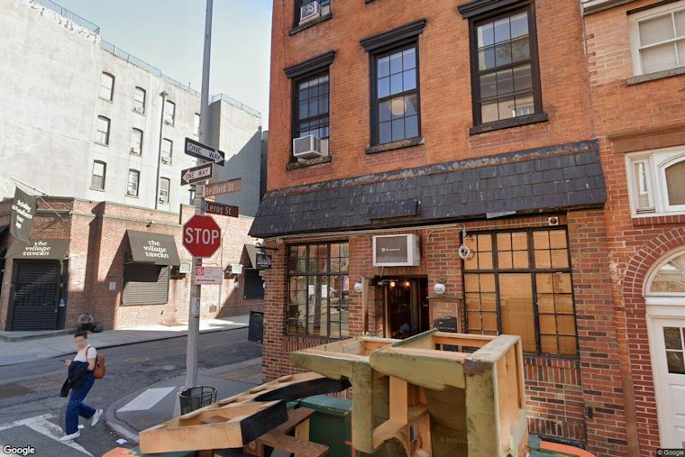 West Village's Bar Etienne Pours $14 Teeny 'Tinis and French Onion Grilled Cheese