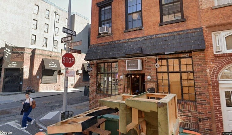 West Village's Bar Etienne Pours $14 Teeny 'Tinis and French Onion Grilled Cheese