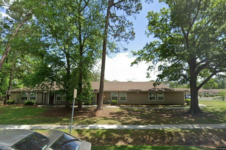 Westside Jacksonville Senior Recovering From Heart Surgery Battles Roach-Infested Apartment