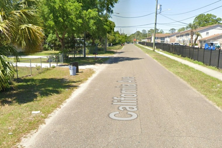 Westside Jacksonville Shooting Leaves Man in His 40s Critical, Suspect Still at Large