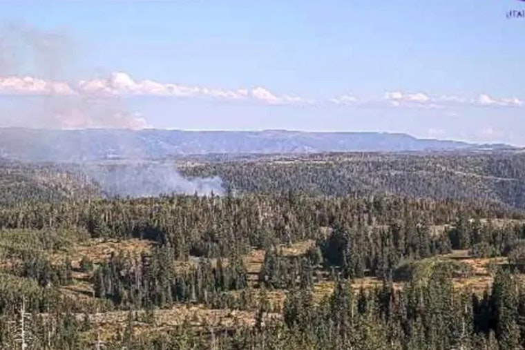 Wind-Driven Range Valley Fire Grows in Carbon County's Book Cliffs