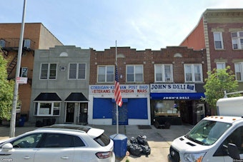 Windsor Terrace Print Sale Raises Support for Brain Cancer Research