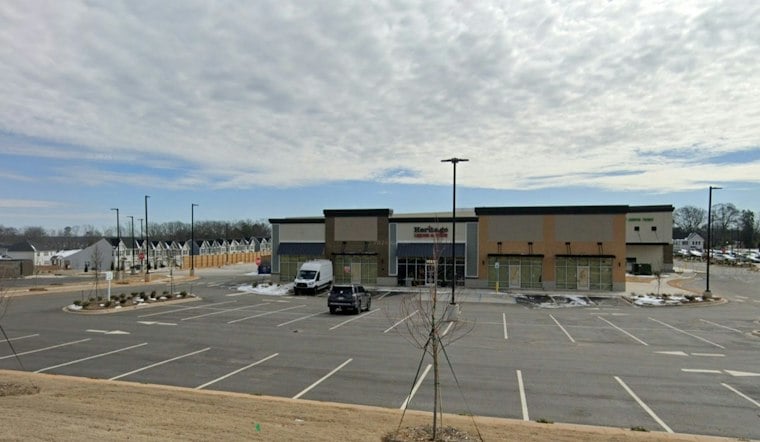 Wings-And-Burgers Chain WNB Factory Lands in Mauldin This Friday