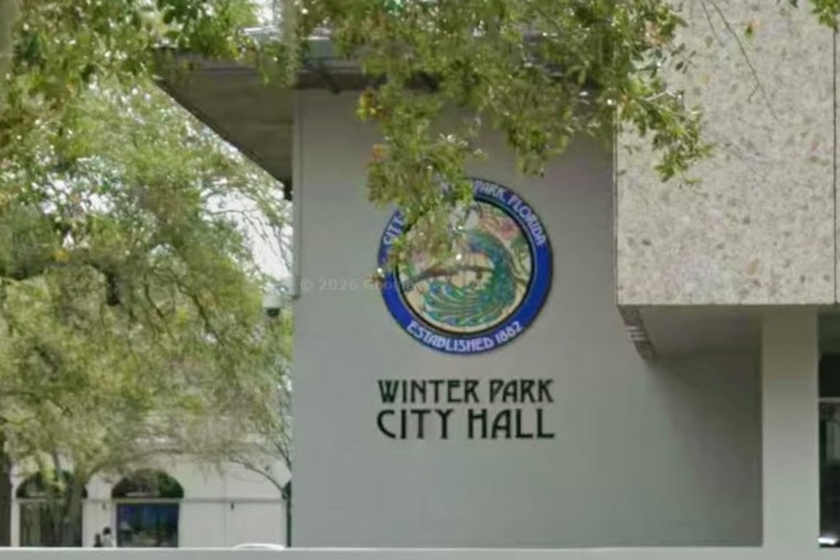 Winter Park Weighs Sidewalk Ban on E-Bikes Near Park Avenue Crowds