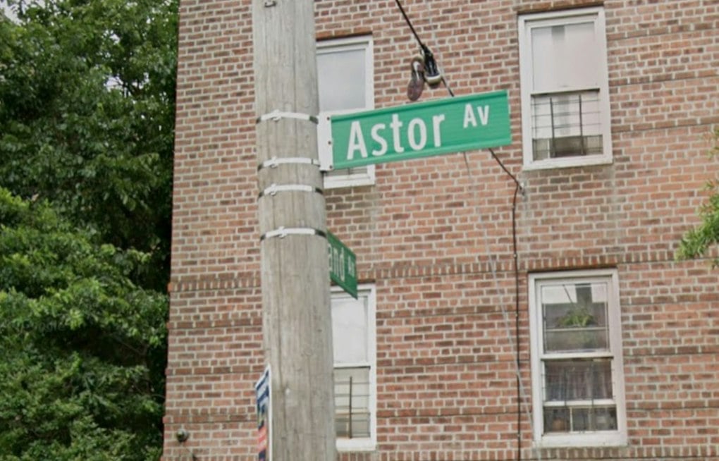 Woman, 17-Year-Old Boy Shot in Leg Inside Allerton Laundromat