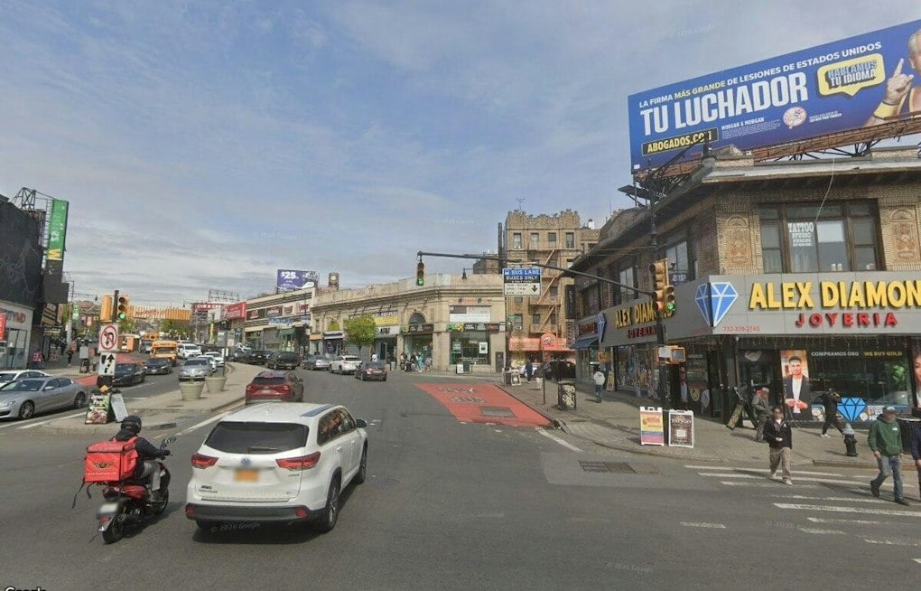 Woman Chokes, Punches Straphanger on Fordham BX4 Bus, Then Vanishes