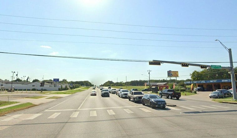 Woman Dead, Three Hurt as Multi-Vehicle Crash Slams Oak Cliff Intersection