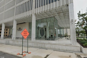 Woman Fatally Stabbed at Woodward and Congress in Downtown Detroit, Suspect Held