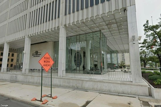 Woman Fatally Stabbed at Woodward and Congress in Downtown Detroit, Suspect Held