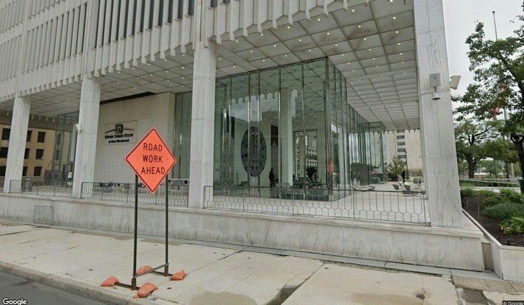 Woman Fatally Stabbed at Woodward and Congress in Downtown Detroit, Suspect Held