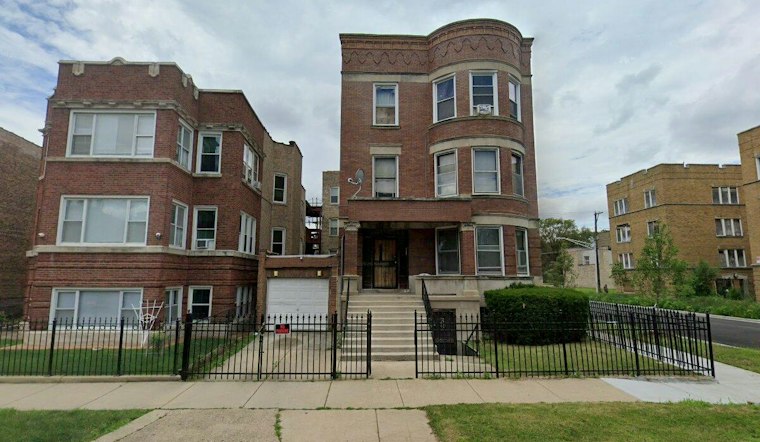 Woman Fatally Stabbed in Neck in Englewood, Man Found Under Porch Arrested