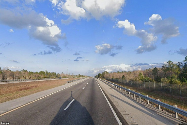 Woman Hits 110 MPH on Alligator Alley With Unbuckled Child Aboard