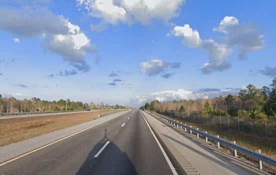 Woman Hits 110 MPH on Alligator Alley With Unbuckled Child Aboard