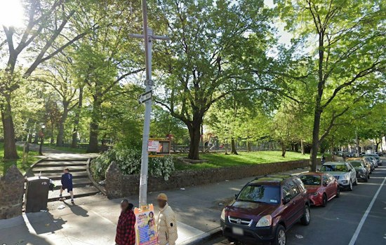 Woman Lures Man to Claremont Park via Social Media, Then Robbery Turns Armed