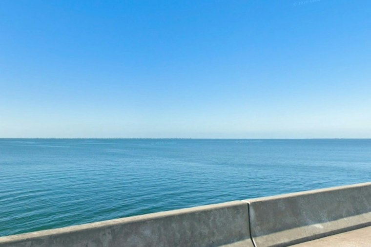 Woman's Remains Wash Up Near Sunshine Skyway Bridge, Identity a Mystery