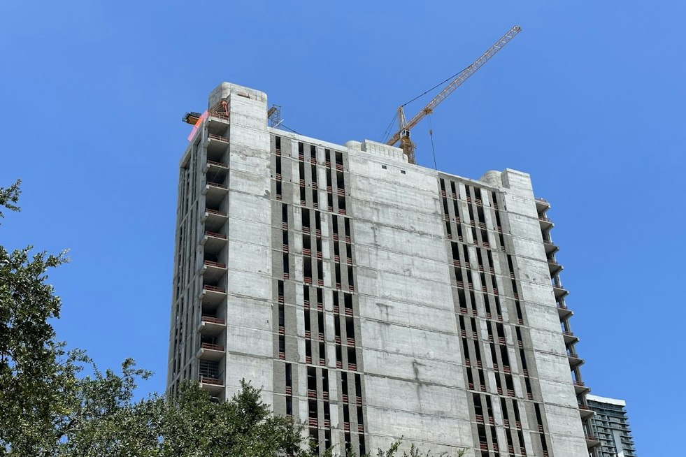 Wynwood's Rider Residences Tops Off With $90M Loan From Slim's Bank