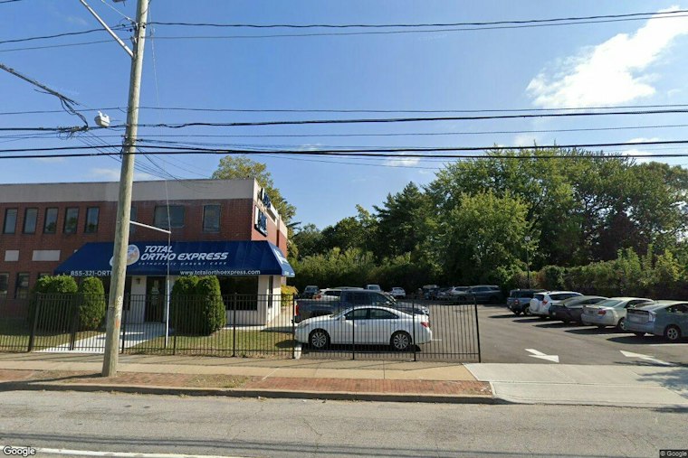 Yonkers Man Pleads Guilty to Nearly Fatal Babylon Stabbing, Faces 18 Years