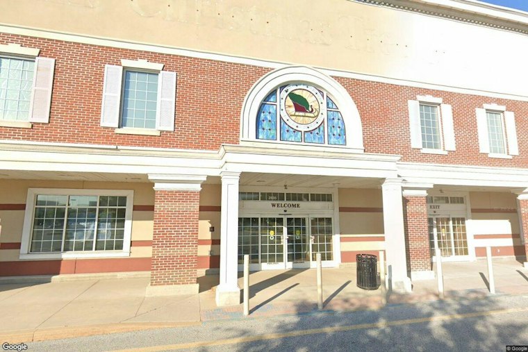 York Barnes & Noble Vinyl Theft Puts Police on Hunt for Suspect