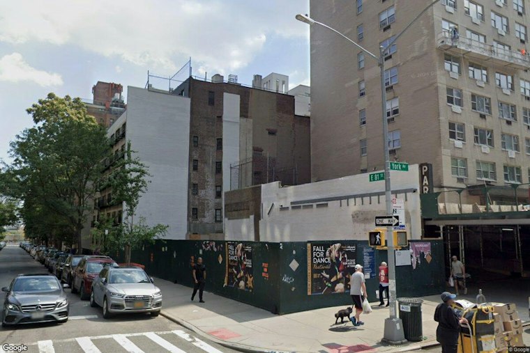 Yorkville Condo Tower's Scaffolding Comes Down as $69M Sellout Nears Reality