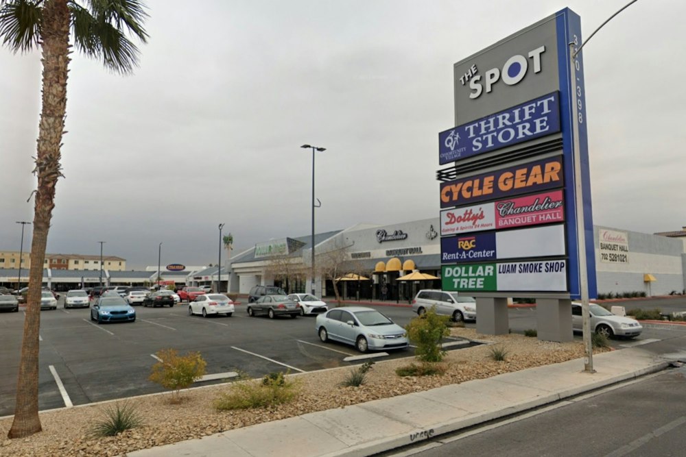 Zaxbys Plots Third Las Vegas Valley Store as Chicken Wars Heat Up