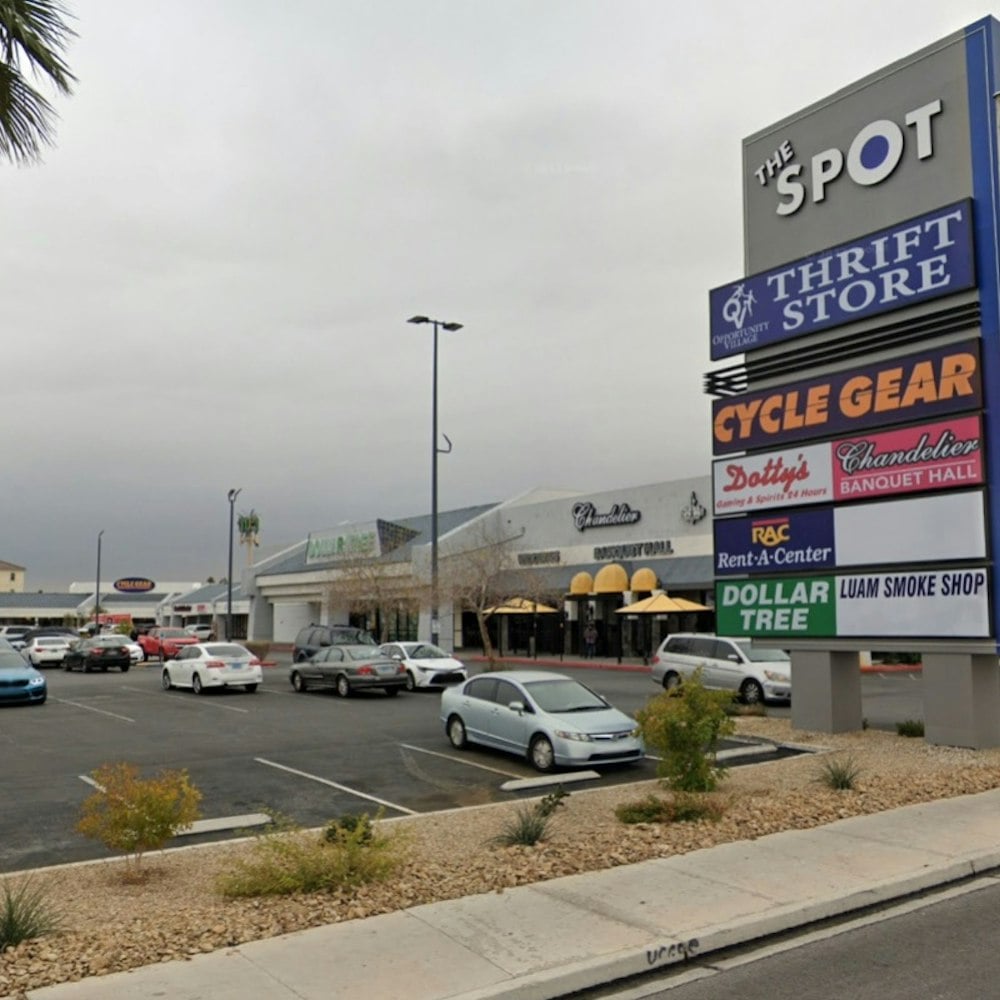 Zaxbys Plots Third Las Vegas Valley Store as Chicken Wars Heat Up