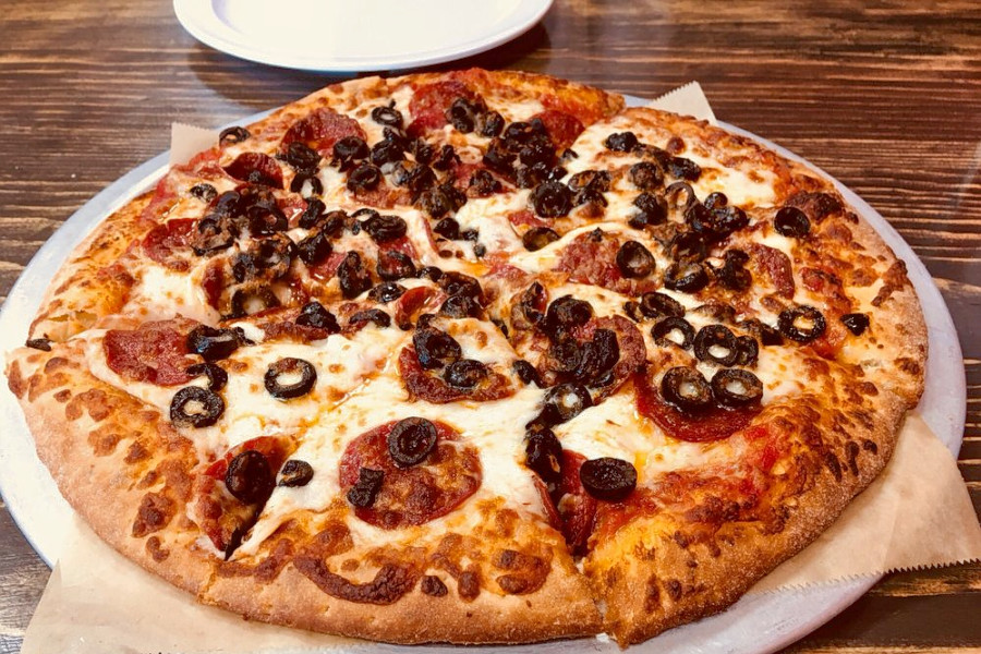 Richmond Pizza House debuts with pies, sandwiches and more