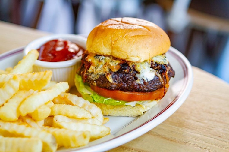 Spoonfed debuts in Hollywood with modern comfort food