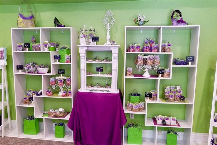 New West Riverside pet store Amis Des Paux opens its doors