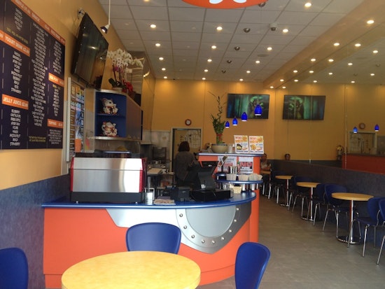 Irving Cafe Reopens With Altered Decor, New Menu At Former Quickly Location