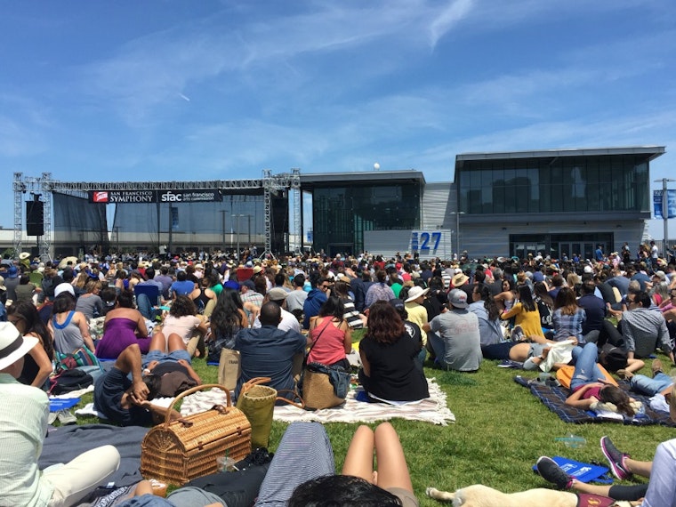 Photo: The San Francisco Symphony, Live At Pier 27