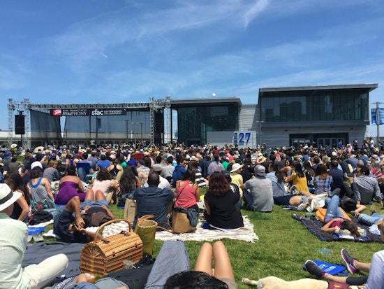 Photo: The San Francisco Symphony, Live At Pier 27