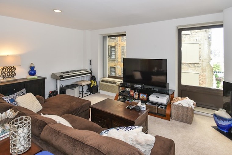 What does $1,700 rent you in Chicago?