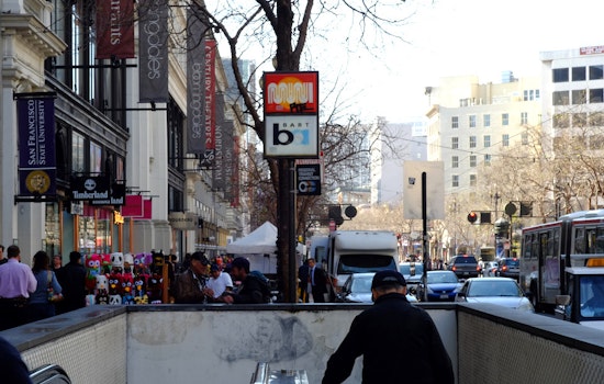 2 transit riders mugged in separate incidents