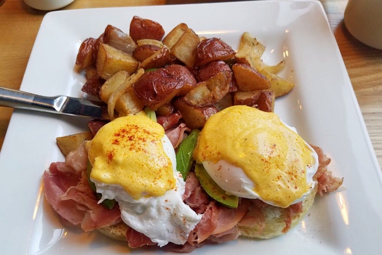 Brunch favorite Stax Cafe opens new eatery in River West