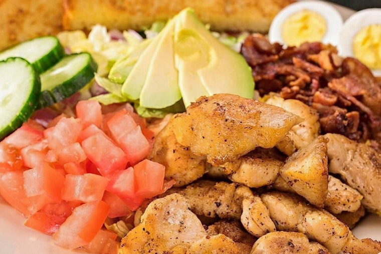New Natomas breakfast and brunch spot Huckleberry's opens its doors