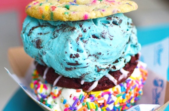 Ice cream sandwich shop The Baked Bear comes to Burbank