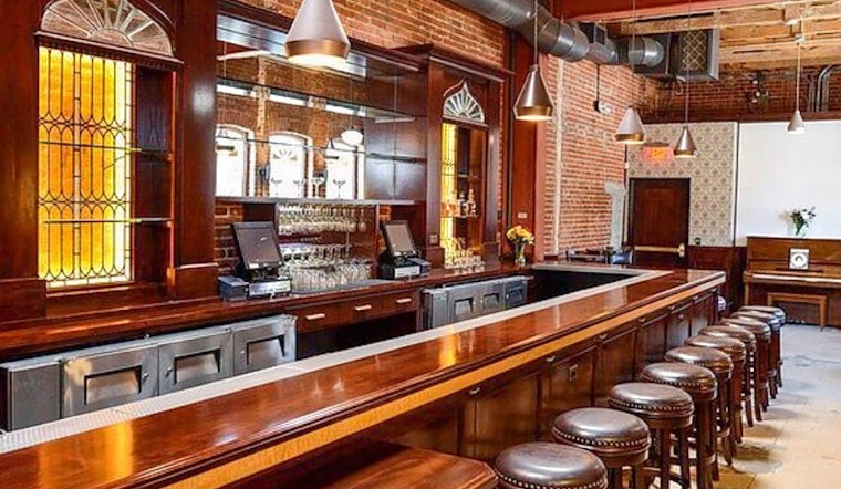 New bar Broadwater Plunge debuts in Hollywood