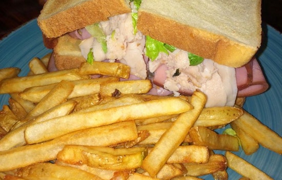 Porch & Patio brings American fare, craft beers to Kenner
