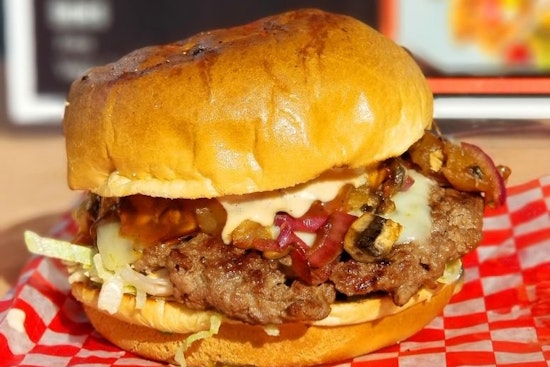 Satisfy your American food cravings with these 4 Sacramento newcomers