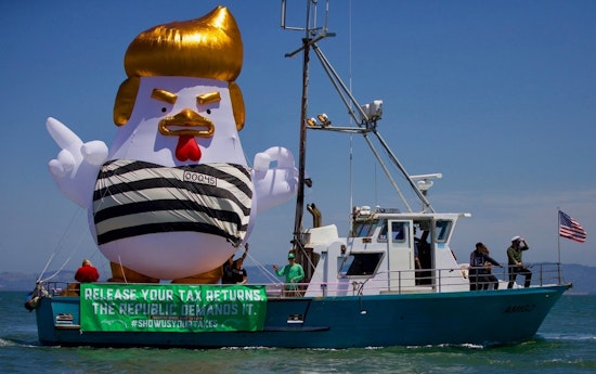 Trump chicken blimp sails to Alcatraz