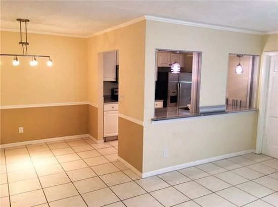 What will $1,300 rent you in Fort Lauderdale?