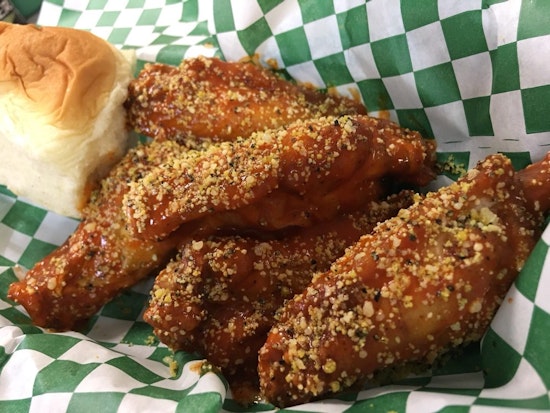 Dream Wings food truck puts down roots in Oak Forest
