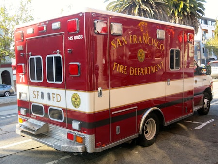 2 injured in weekend traffic collisions