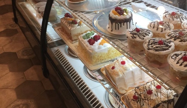 New Mexican spot El Molino de Oro debuts in Orange, with burritos and baked goods
