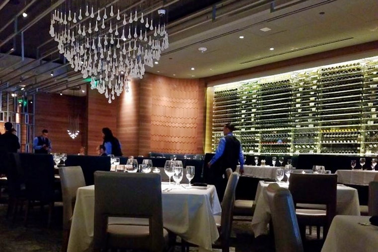 Del Frisco's brings its upscale steakhouse fare to Back Bay
