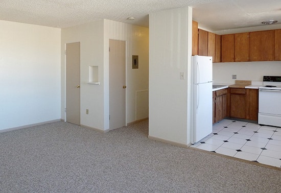 What does $1,000 rent you in Hale?