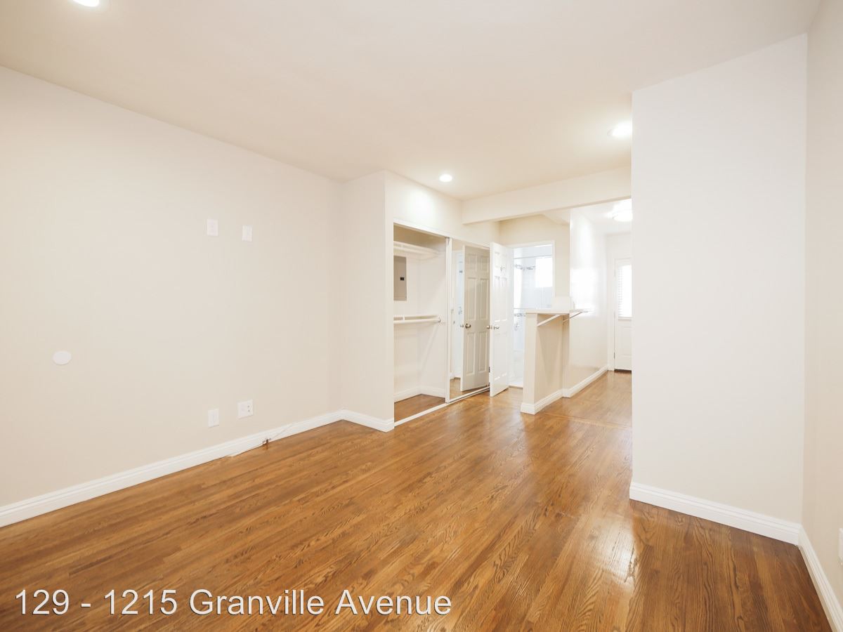 What's the cheapest rental available in Sawtelle?